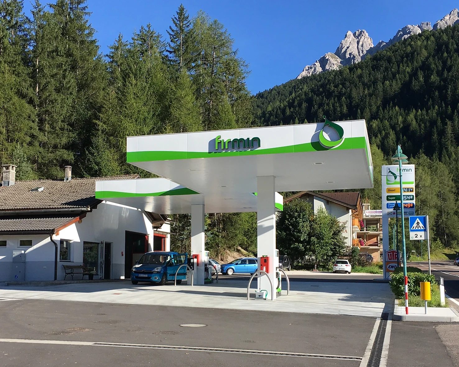 Distributore Firmin di Dobbiaco (BZ), Via Alemagna 5